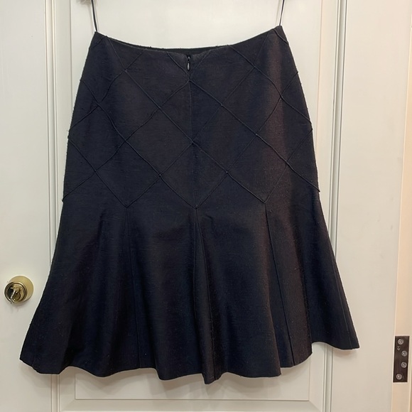 CHANEL Matelasse motif Coco mark skirt - Picture 4 of 8